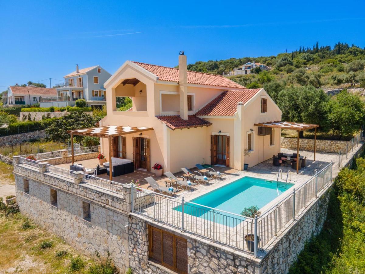 Guiscardos Luxury Villa Фіскардо Екстер'єр фото